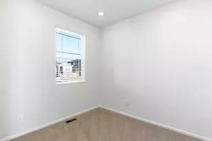 8941 Sedalia St, Commerce City, CO 80022 - Photo 3