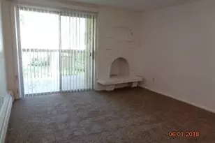 1302 S Parker Rd, Denver, CO 80231 - Photo 3