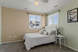 19467 E 62nd Ave, Aurora, CO 80019 - Photo 21