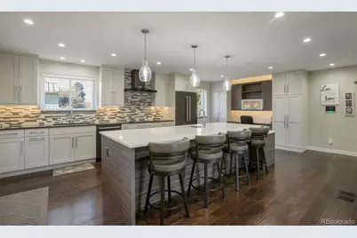 6221 S Logan Court, Centennial, CO 80121 - Photo 5