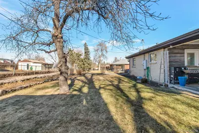 6221 S Logan Court, Centennial, CO 80121 - Photo 29