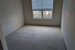 5703 N Gibralter Way, Aurora, CO 80019 - Photo 9