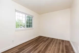 1410 S Vaughn Cir, Aurora, CO 80012 - Photo 17
