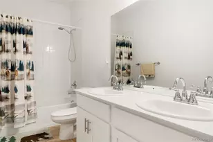 86 S Vandriver Wy, Aurora, CO 80018 - Photo 17