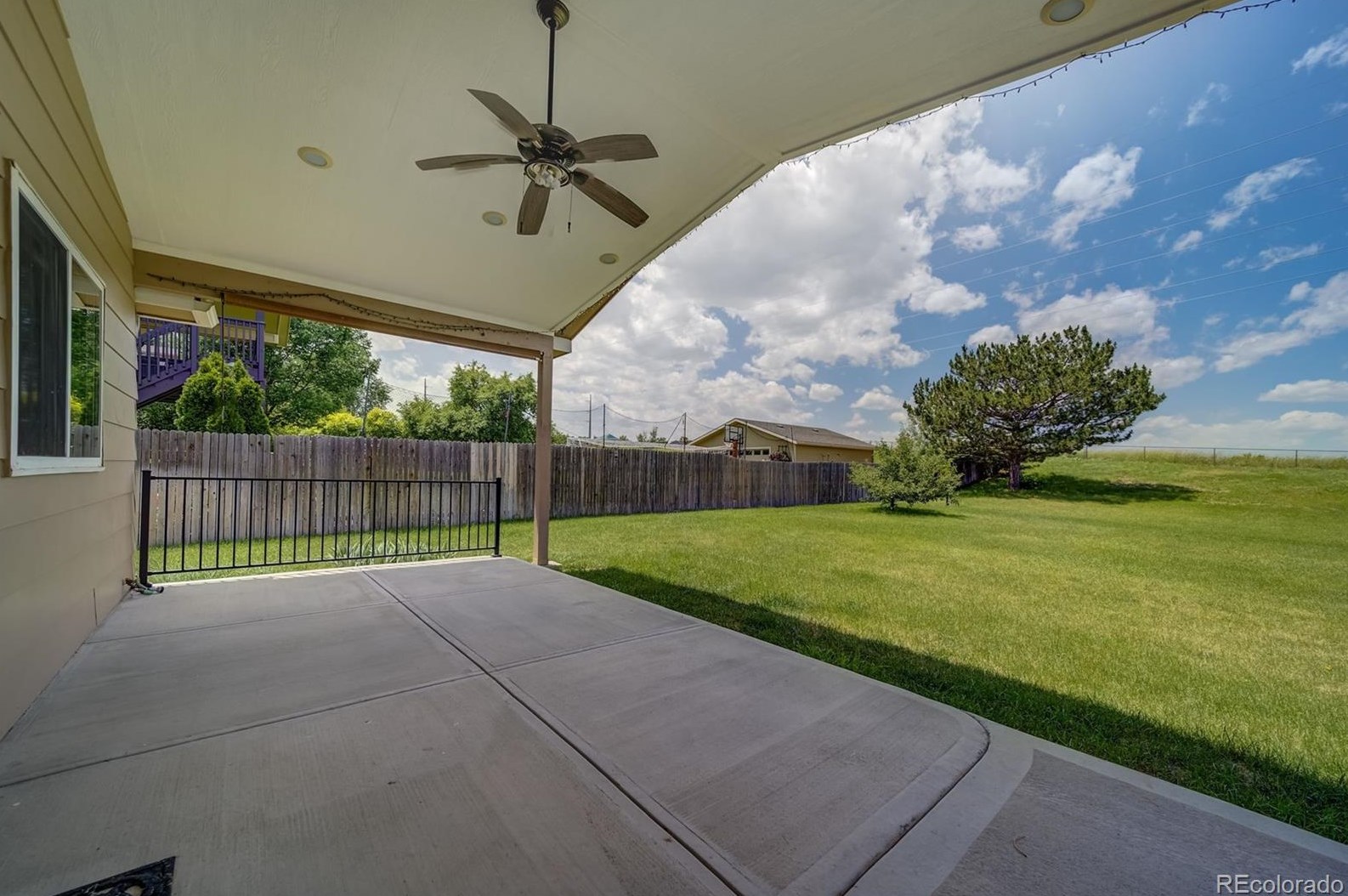 828 Mercury Cir, Littleton CO 80124-2645 exterior