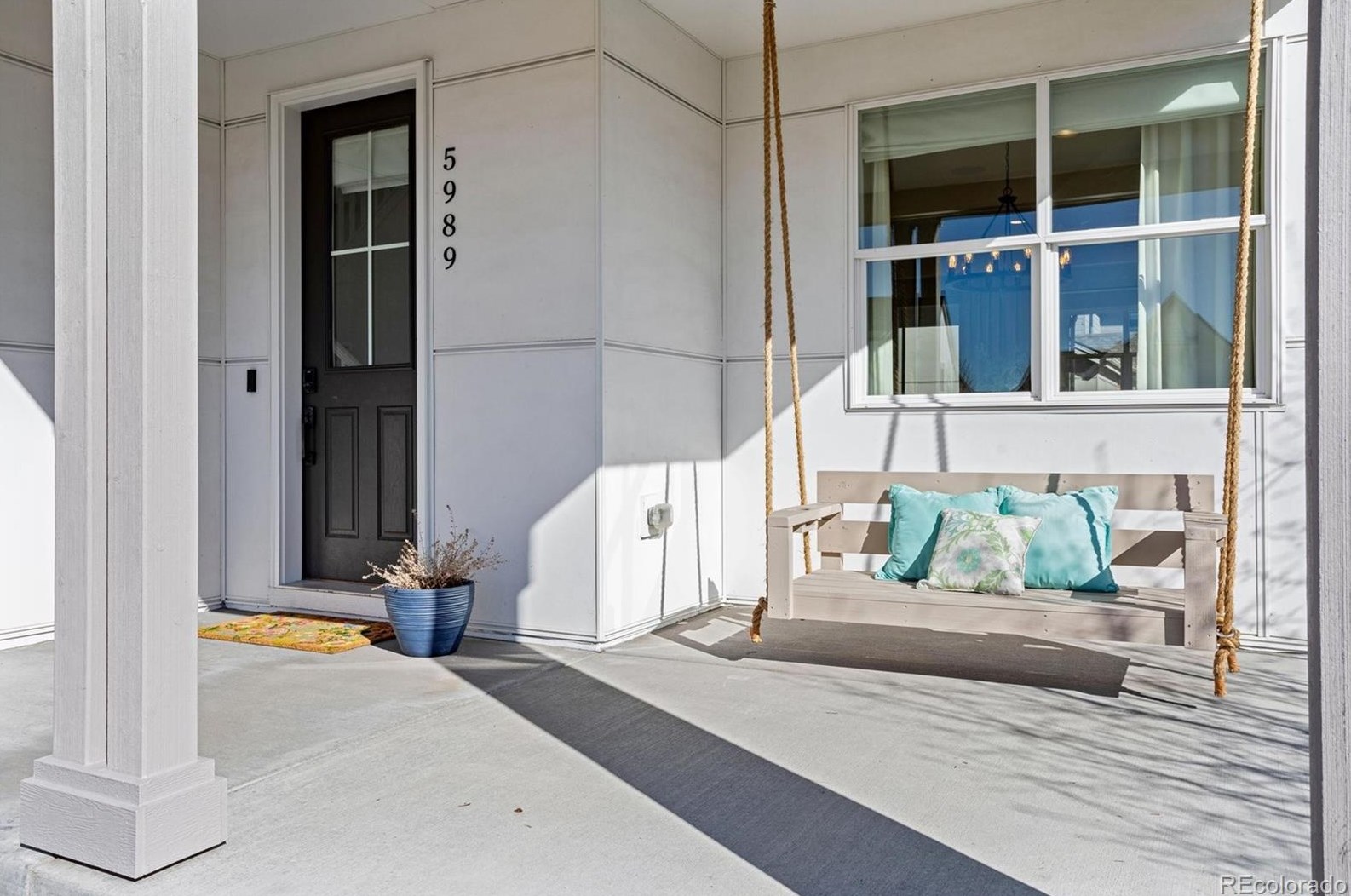 5989 Alton St, Denver CO  80238 exterior