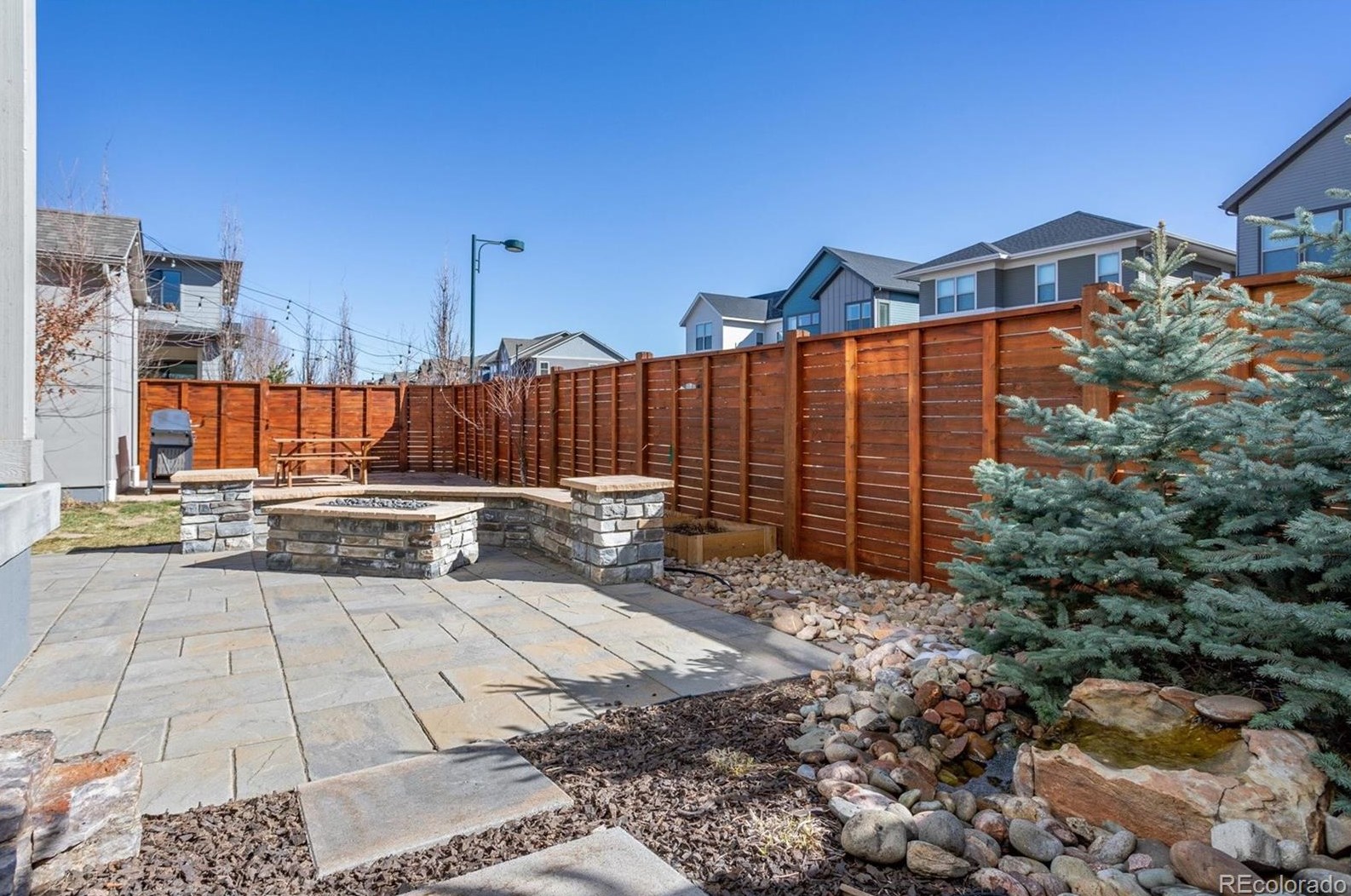 5989 Alton St, Denver CO  80238 exterior