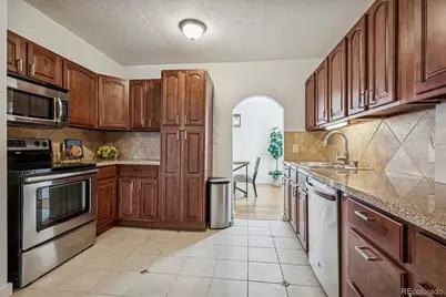 2877 S Logan Street, Englewood, CO 80113 - Photo 15