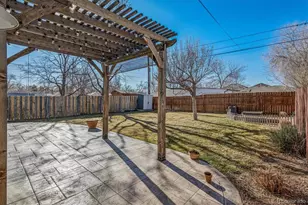 2877 S Logan St, Englewood, CO 80113 - Photo 37