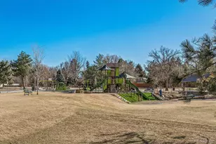 2877 S Logan St, Englewood, CO 80113 - Photo 39