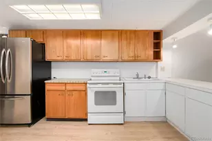 6401 S Marion St, Centennial, CO 80121 - Photo 25