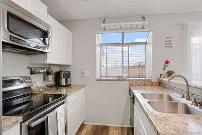1110 S Waco Street #D, Aurora, CO 80017 - Photo 11