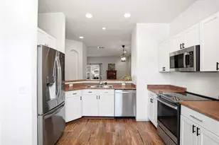 12770 Ivanhoe St, Thornton, CO 80602 - Photo 3