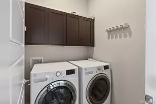 8825 E 55th Ave, Denver, CO 80238 - Photo 23