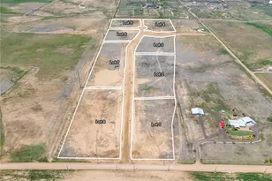 7 Annie Ln, Keenesburg, CO 80643 - Photo 3