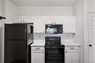 5255 Memphis Street, Denver, CO 80239 - Photo 11