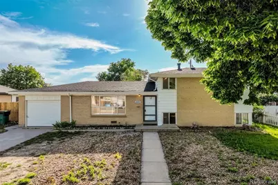 3055 Carson Street, Aurora, CO 80011 - Photo 3