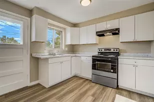 3055 Carson St, Aurora, CO 80011 - Photo 13