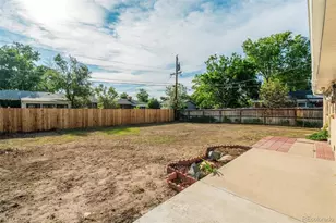 3055 Carson St, Aurora, CO 80011 - Photo 33
