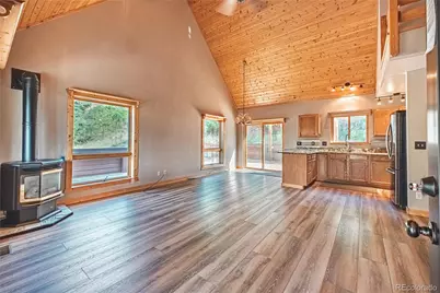 10668 W Highway 24, Green Mountain Falls, CO 80819 - Photo 7