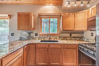 10668 W Highway 24, Green Mountain Falls, CO 80819 - Photo 11
