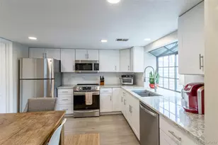 12406 E Pacific Cir, Aurora, CO 80014 - Photo 5