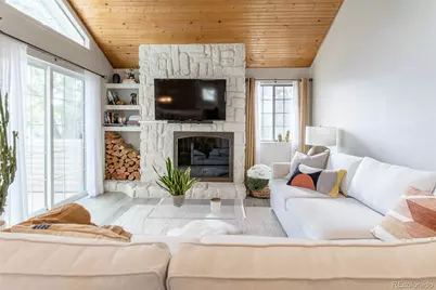 12406 E Pacific Circle #D, Aurora, CO 80014 - Photo 9