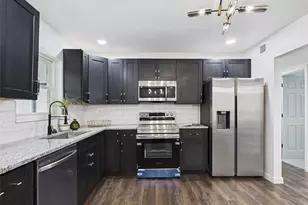 970 Scranton St, Aurora, CO 80011 - Photo 5