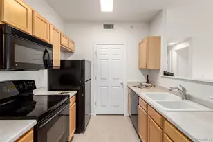 4451 S Ammons St, Littleton, CO 80123 - Photo 11