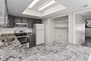 15451 E Wyoming Dr, Aurora, CO 80017 - Photo 9
