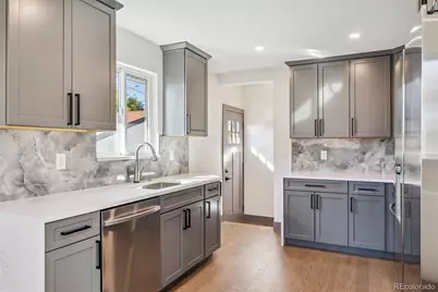 3323 Poplar Street #3323, Denver, CO 80207 - Photo 9