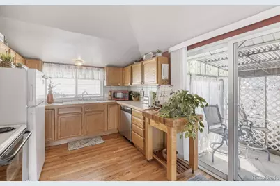 250 N 10th Avenue, Brighton, CO 80601 - Photo 7