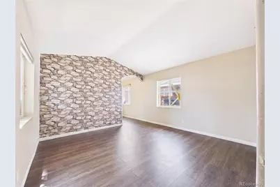 9400 Elm Court, Denver, CO 80260 - Photo 9