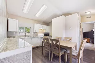 9400 Elm Ct, Denver, CO 80260 - Photo 11