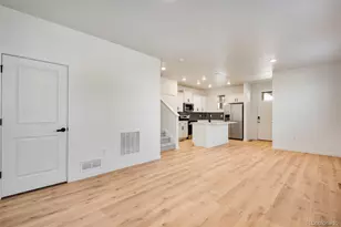 22604 E 6th Pl, Aurora, CO 80018 - Photo 9