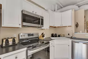 1555 California St, Denver, CO 80202 - Photo 21