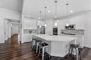 7939 Laramie River Ln, Littleton, CO 80125 - Photo 5