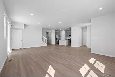 4601 N Versailles Way, Aurora, CO 80019 - Photo 3