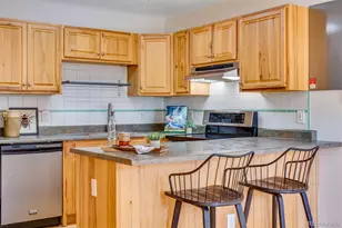 9622 E Arkansas Pl, Denver, CO 80247 - Photo 13