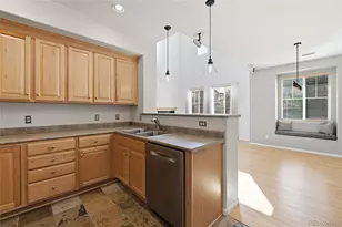10549 Graymont Ln, Littleton, CO 80126 - Photo 7