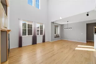 10549 Graymont Ln, Littleton, CO 80126 - Photo 5