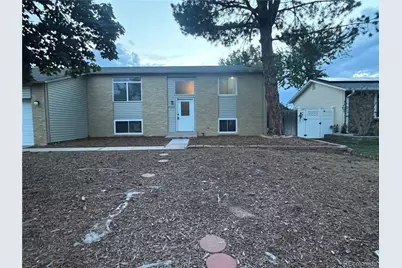 3147 S Ouray Street, Aurora, CO 80013 - Photo 3