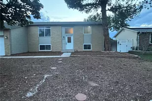 3147 S Ouray St, Aurora, CO 80013 - Photo 3