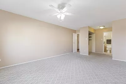 350 S Clinton Street #8B, Denver, CO 80247 - Photo 11