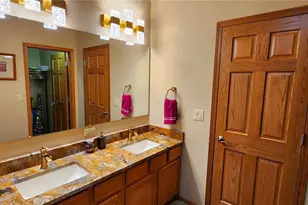 562 Piney Acres Cir, Dillon, CO 80435 - Photo 11