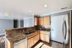 21984 E Crestline Ln, Aurora, CO 80015 - Photo 7