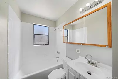 956 Macon Street, Aurora, CO 80010 - Photo 7