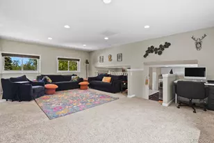 15726 E Bails Dr, Aurora, CO 80017 - Photo 13