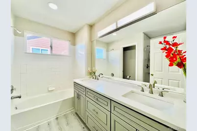 22668 E Lake Place, Aurora, CO 80015 - Photo 27