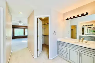 22668 E Lake Pl, Aurora, CO 80015 - Photo 23
